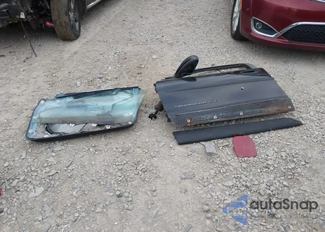 2003 Pontiac Grand Prix Gt z USA, uszkodzony, nr VIN 1G2WP52K83F129613